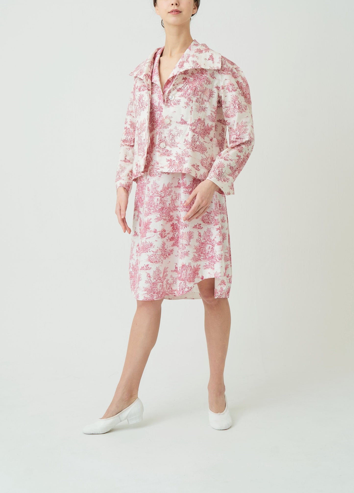 Toile de Jouy pleated back shirt jacket