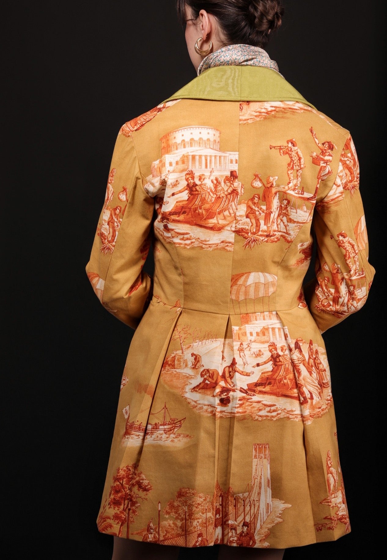 Toile de Jouy printed cotton double-breasted coat*Made to order